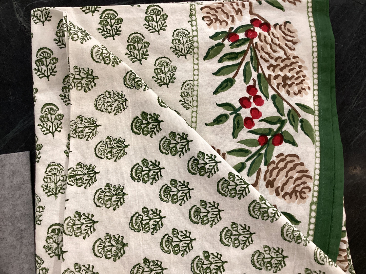 Pomegranate-90” round tablecloth