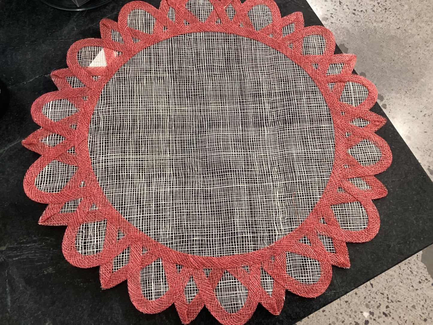 Pomegranate-round rice paper placemat set of 4 red