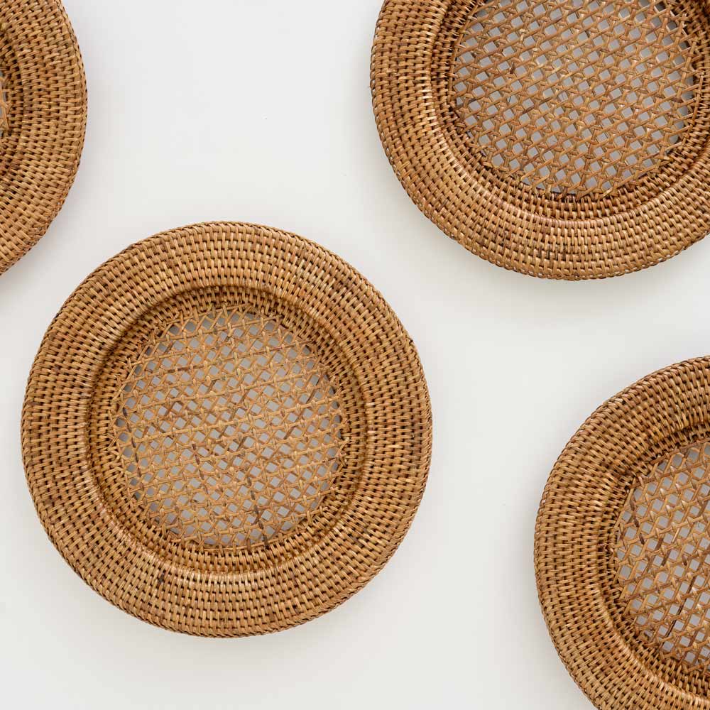 Pomegranate-charger set 4 honey rattan