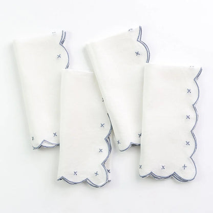 Pomegranate - Scalloped Knot Light Blue Napkins set of 4