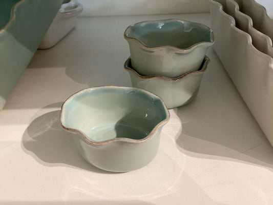 Casafina Cook & Host-Ruffled Ramekin in blue