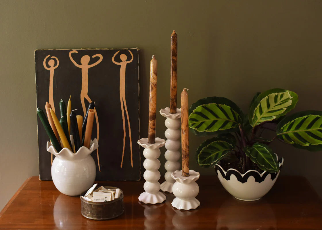 Ruffle Knobbed Candle Holder (Large)